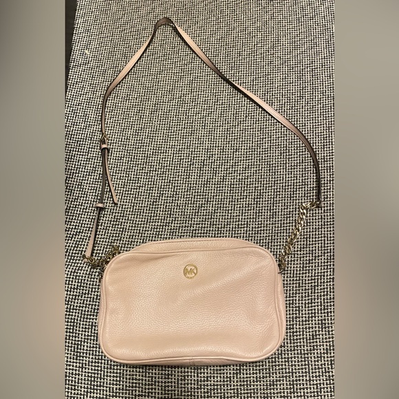 Michael Kors Handbags - Michael Kors Blush Fulton Crossbody Bag